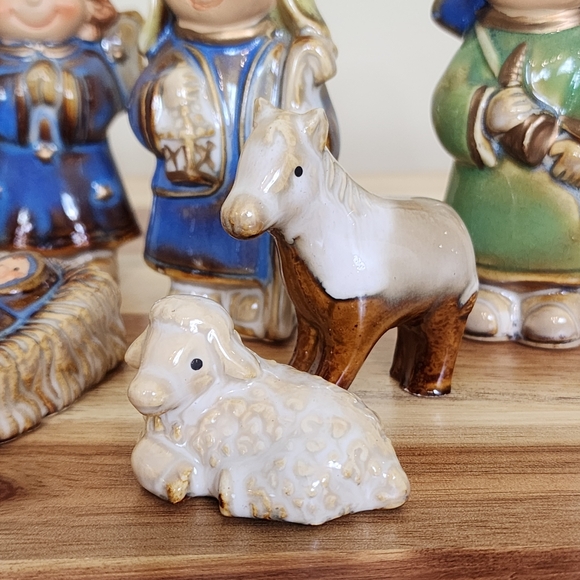 11 PCS Classic Nativity Scene Set Christmas Decor - Picture 9 of 14